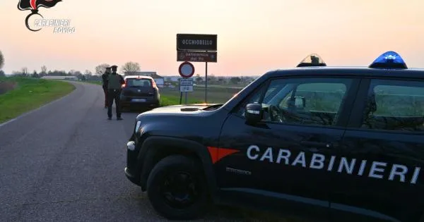 Photo: polesine24.it Carabinieri seize baseball bat and narcotics in Occhiobello stop