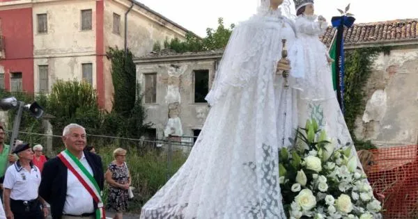In tanti celebrano San Pasquale